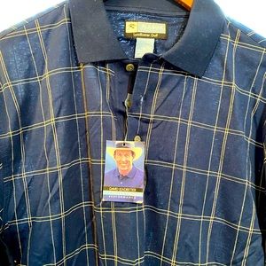 M NWT men’s Jos A. Bank short sleeved shirt